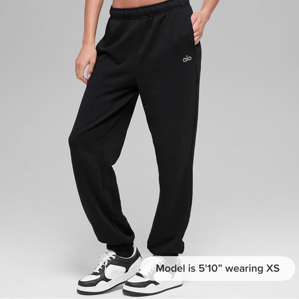 ALO Yoga Black Sweatpants
